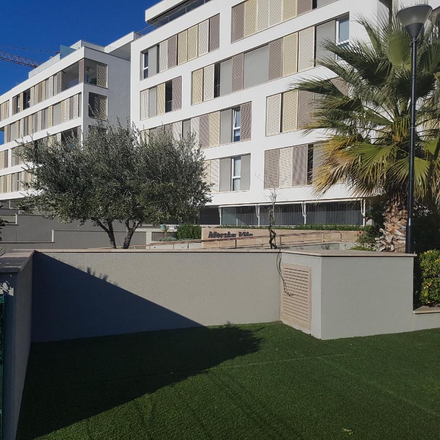 Adela Apartments 3 Morska Vila Split Bagian luar foto