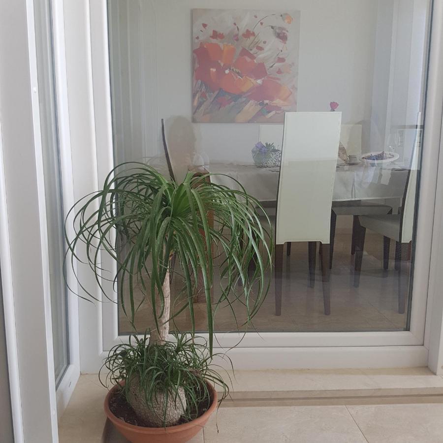 Adela Apartments 3 Morska Vila Split Bagian luar foto